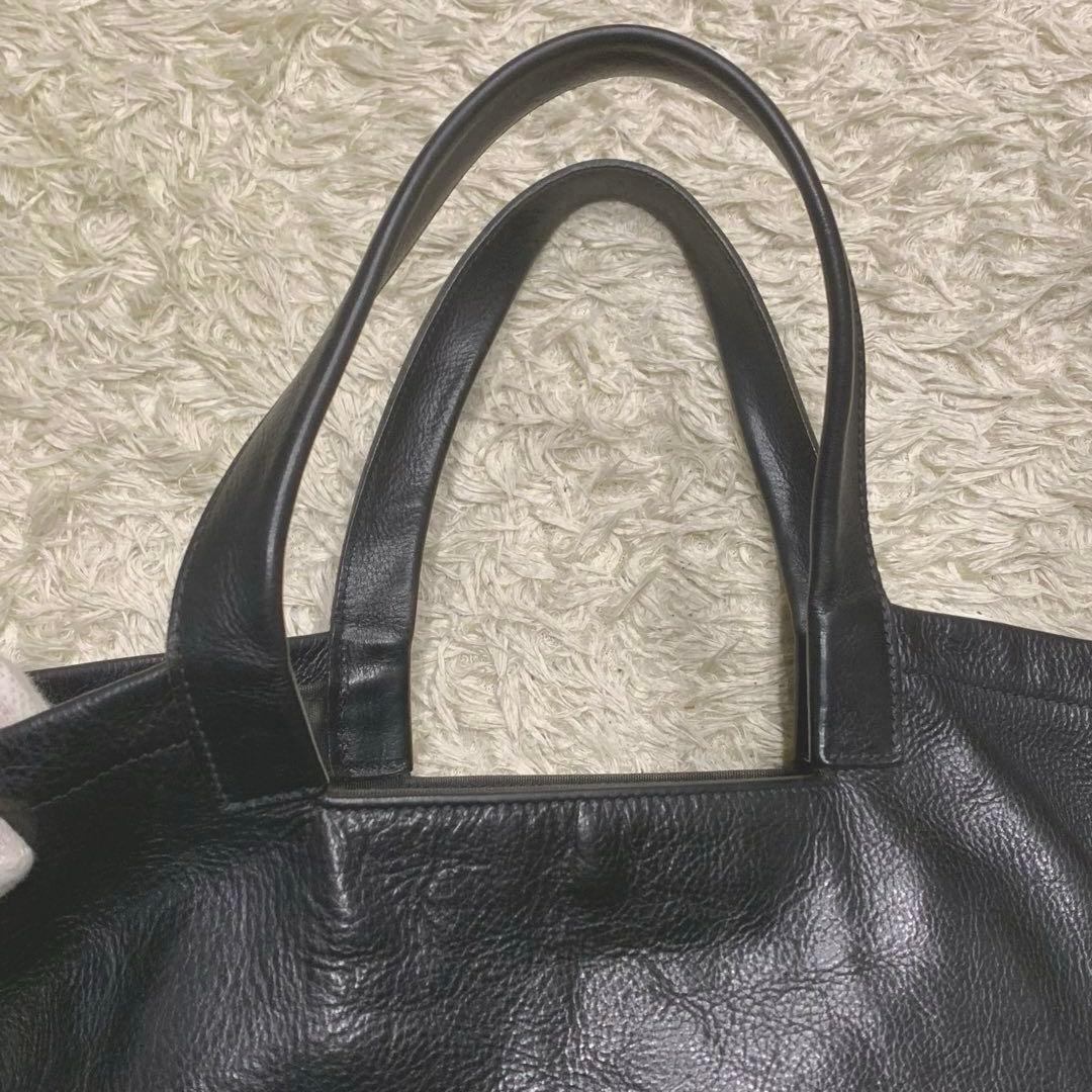 極美品✨イルビゾンテ トートバッグ オールレザーロゴ型押し A4可能 ブラック