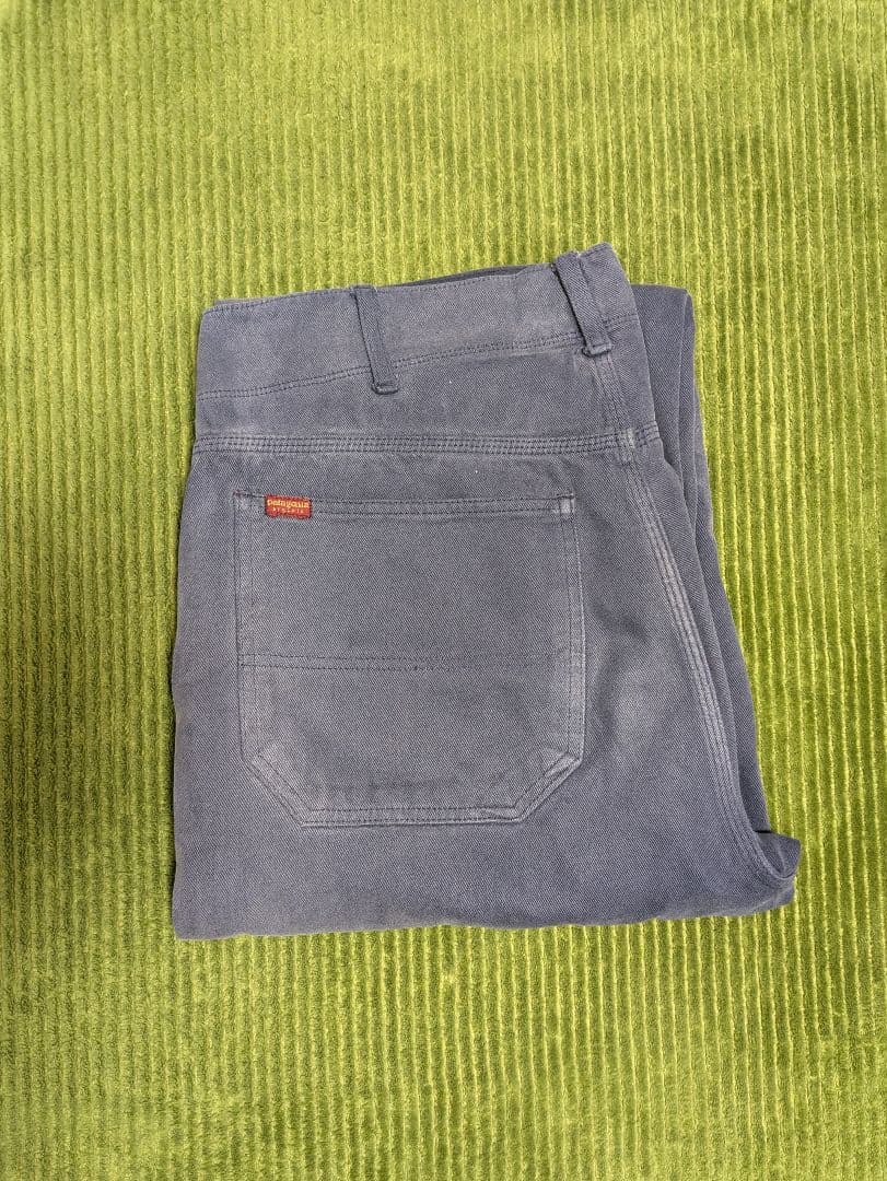希少 patagonia トルコ製 ワークパンツ ヌエボ フリーレンジ　ネイビー