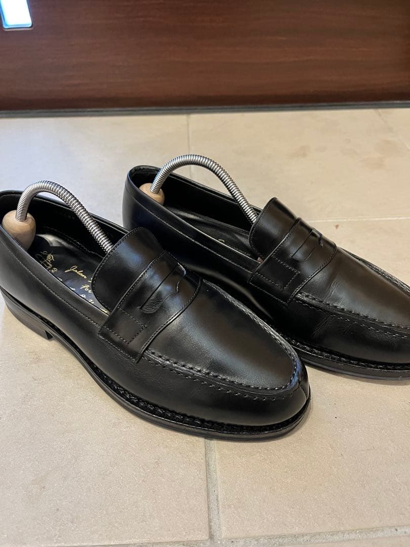 ジャランスリワヤ ローファー