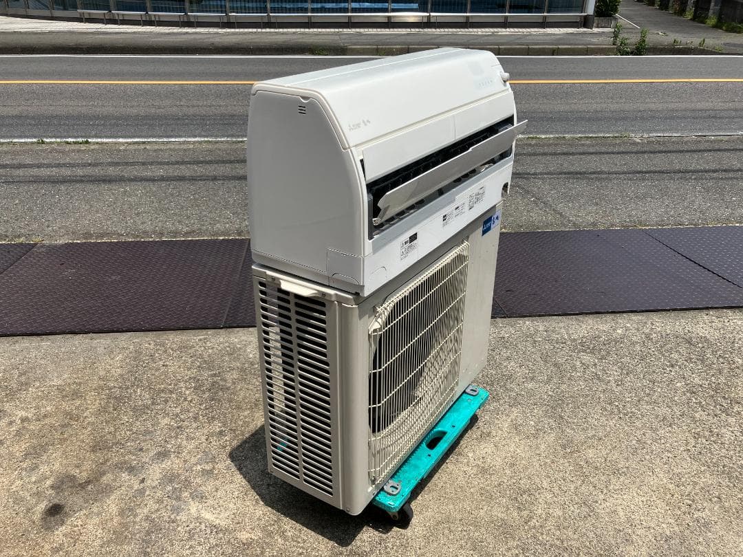 愛知岐阜/送料込★三菱電機 4kWエアコンMSZ-ZXV4019S-W 19年製