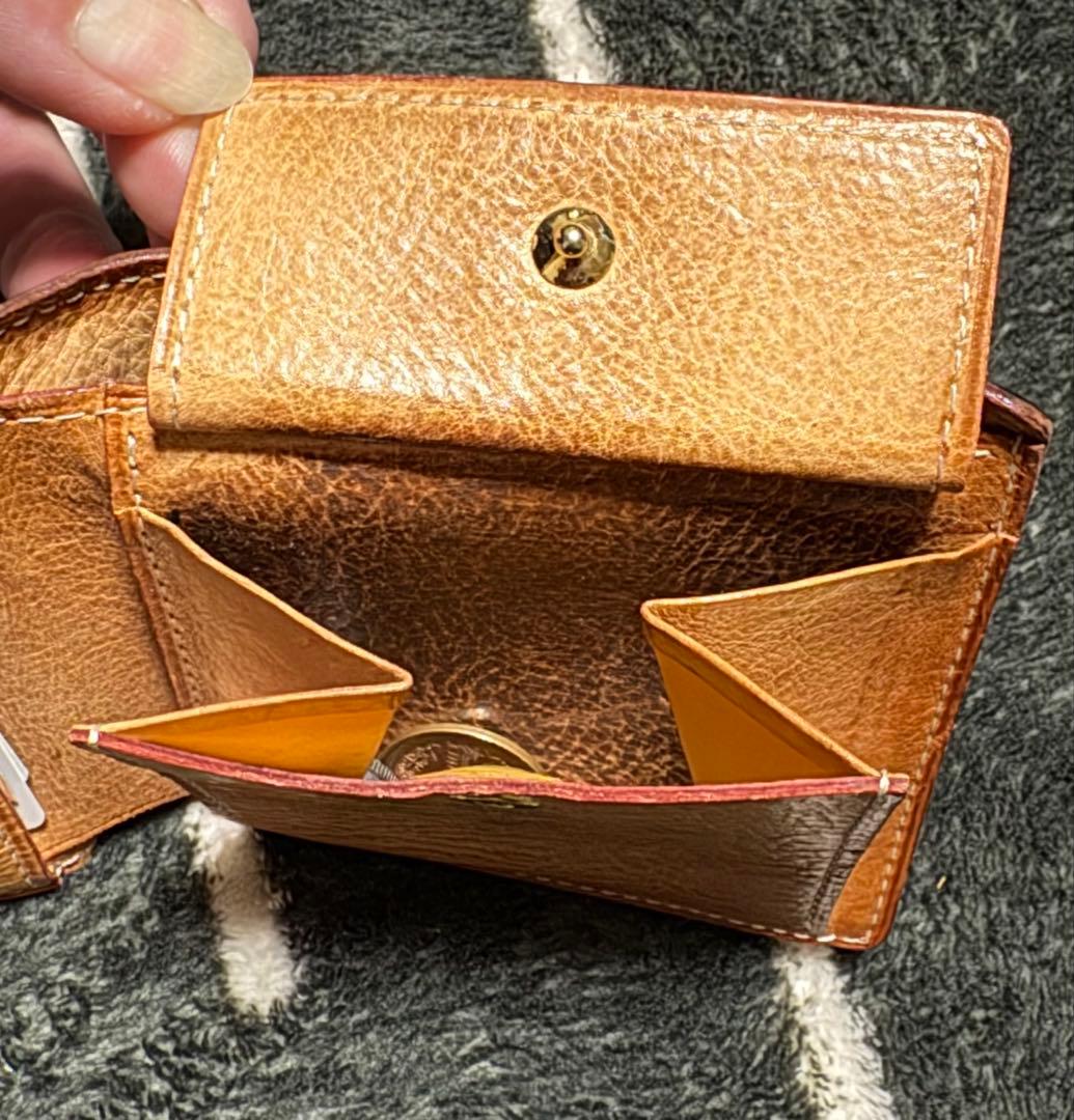 FREESTYLE【完売品】小銭入れ付き二つ折り財布　ダークブラウン