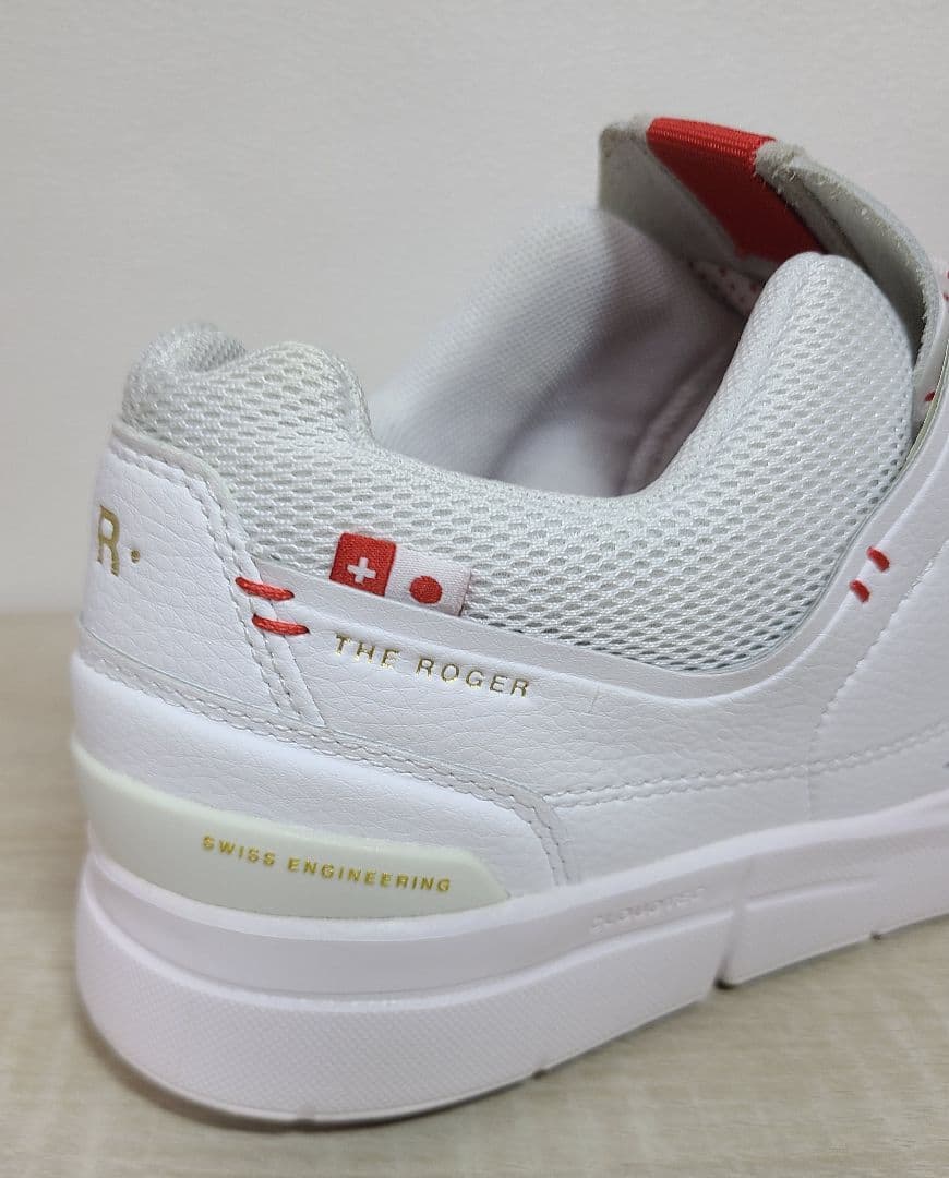 On オン THE ROGER Centre Court JP　日本web 限定