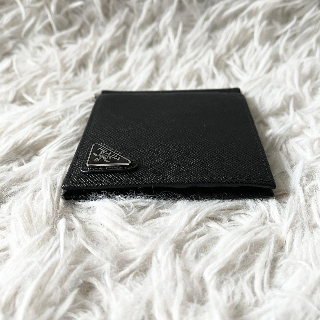 未使用品✨PRADA プラダ　マネークリップ　三角ロゴ　レバ　2MN077 黒