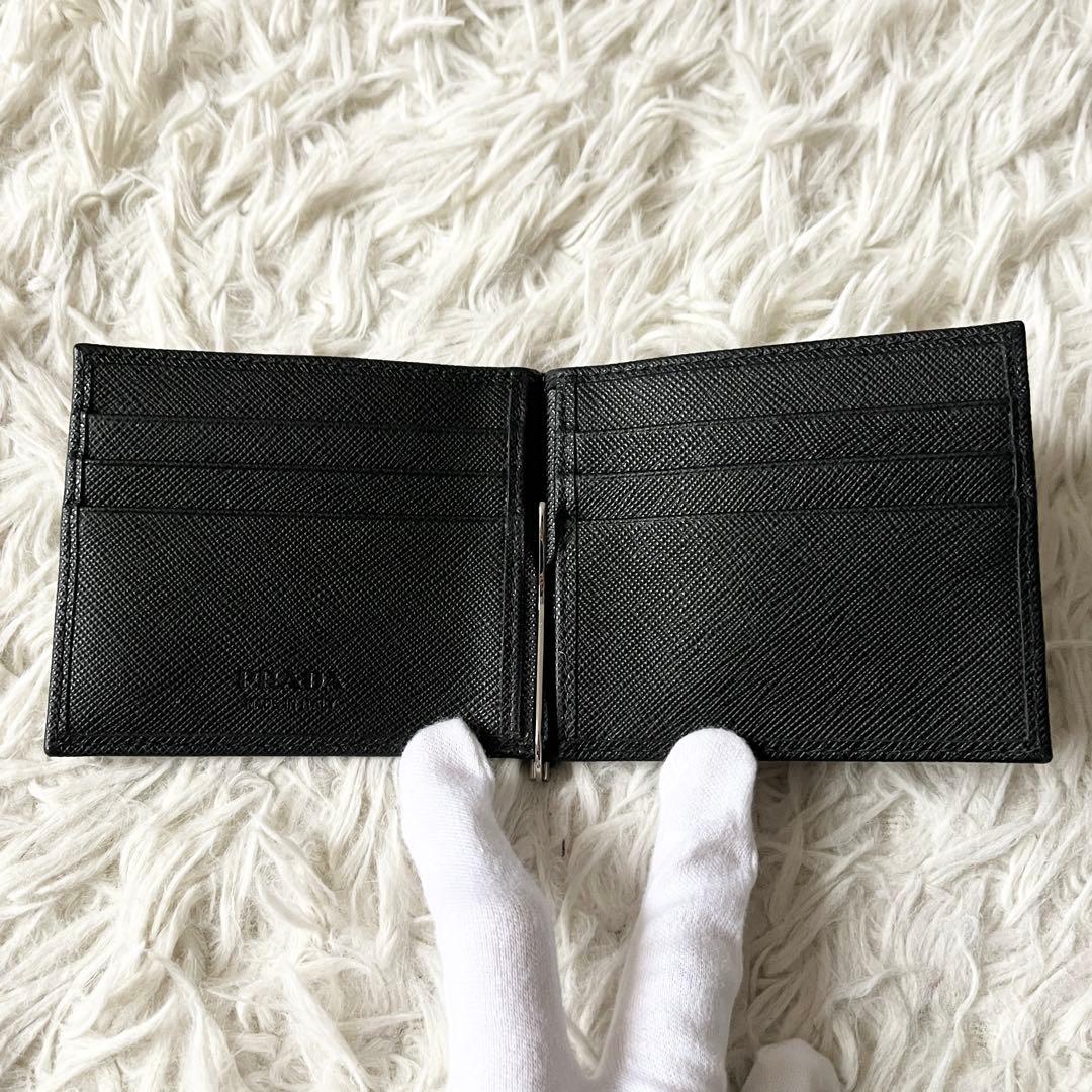 未使用品✨PRADA プラダ　マネークリップ　三角ロゴ　レバ　2MN077 黒