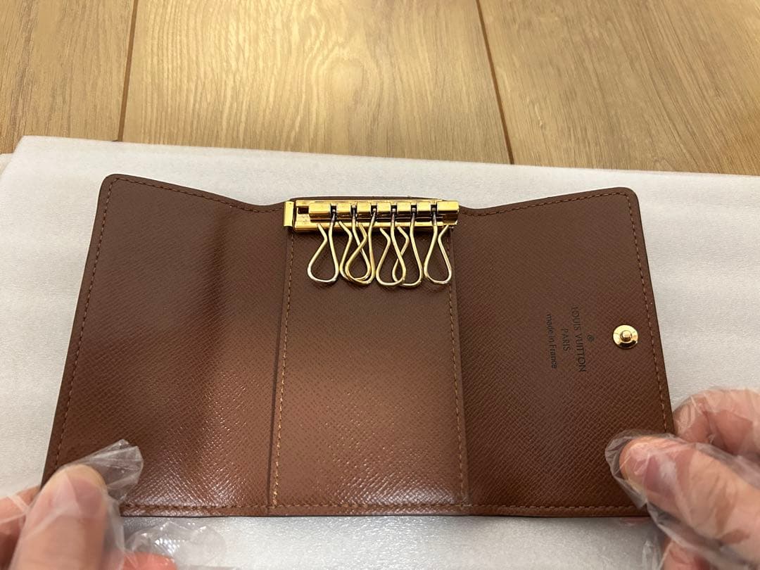 ルイヴィトン　キーケース ミュルティクレ 6