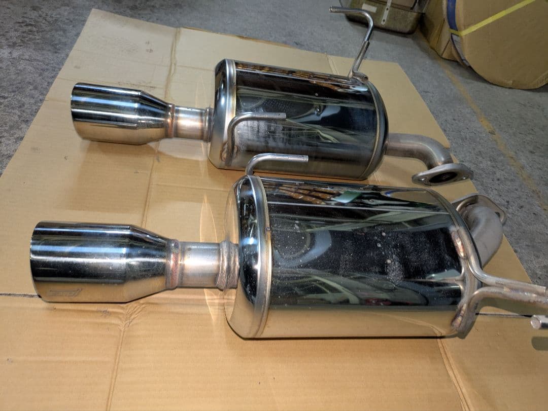 レヴォーグ VN5 1.8 STIパフォーマンスマフラー 週末限定出品！！