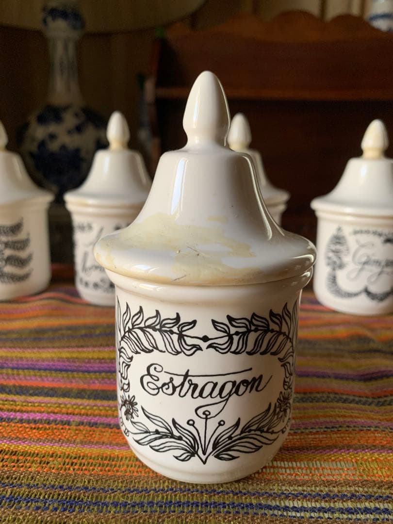 フランス製アンティークキャビネット付きキャニスターセット！カップ美品で使えます！