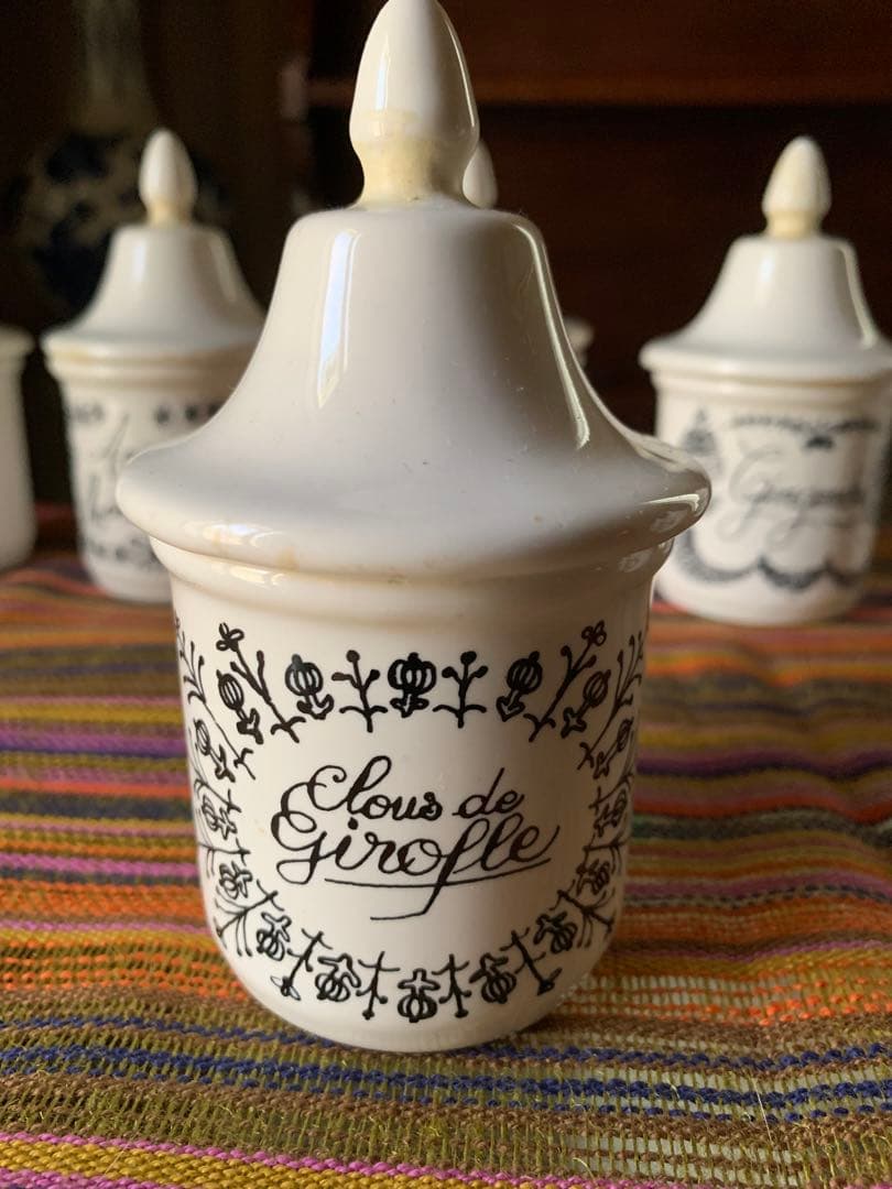 フランス製アンティークキャビネット付きキャニスターセット！カップ美品で使えます！