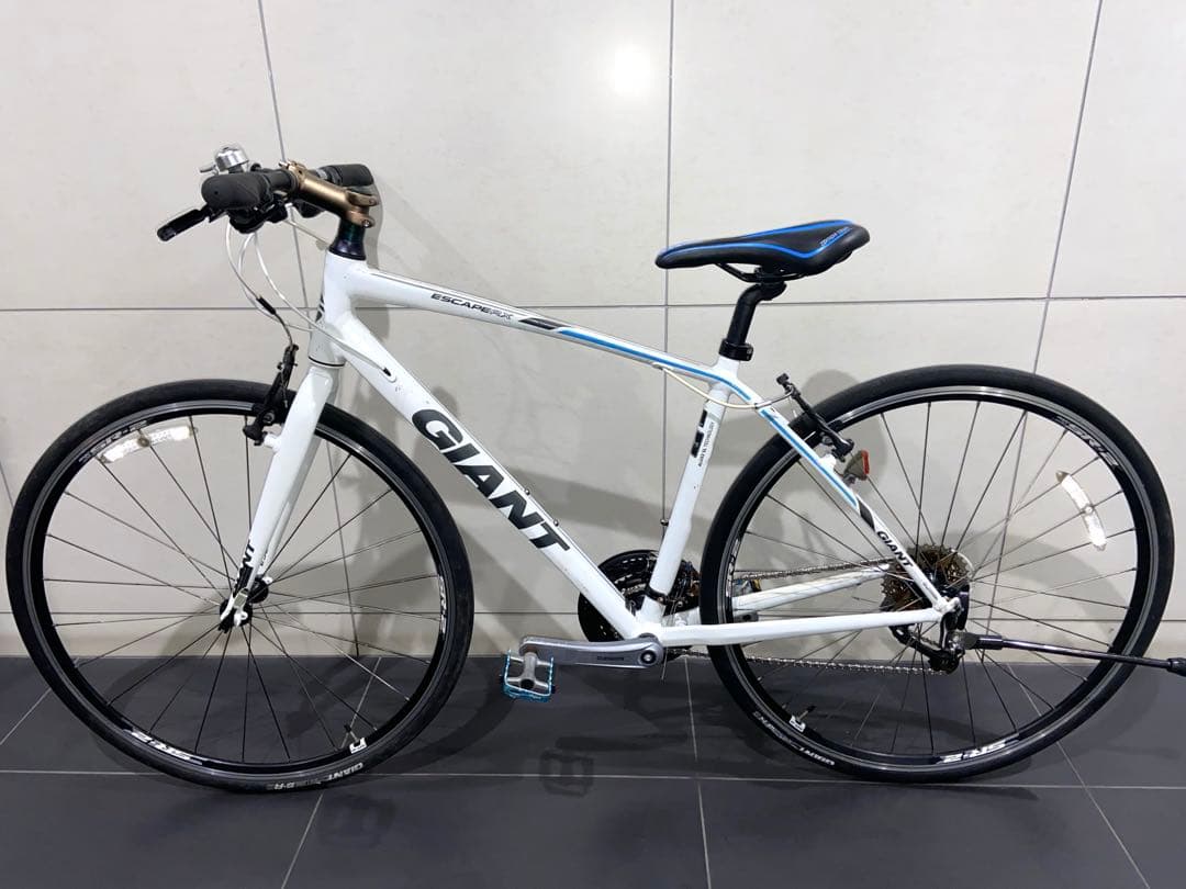 giant escape rx3 クロスバイク　ジャイアント　エスケープr3