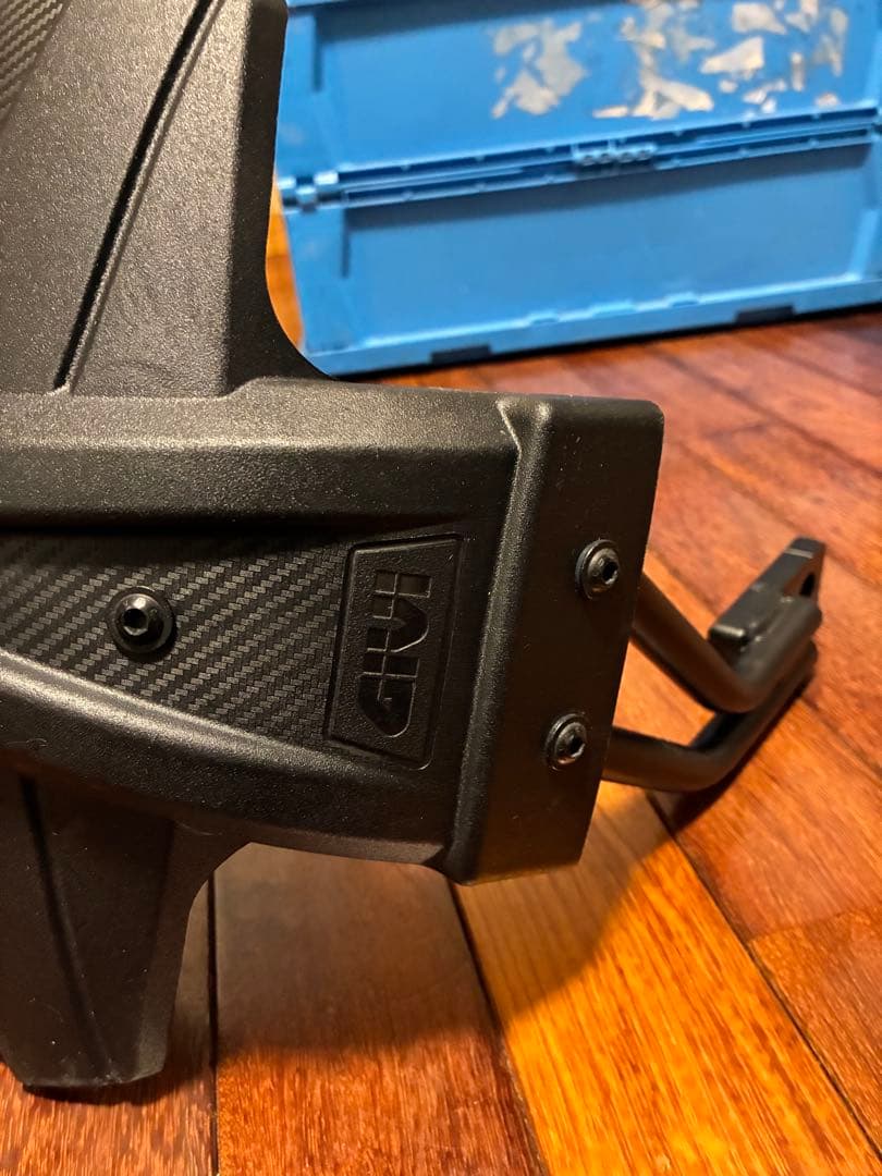 givi マッドガード