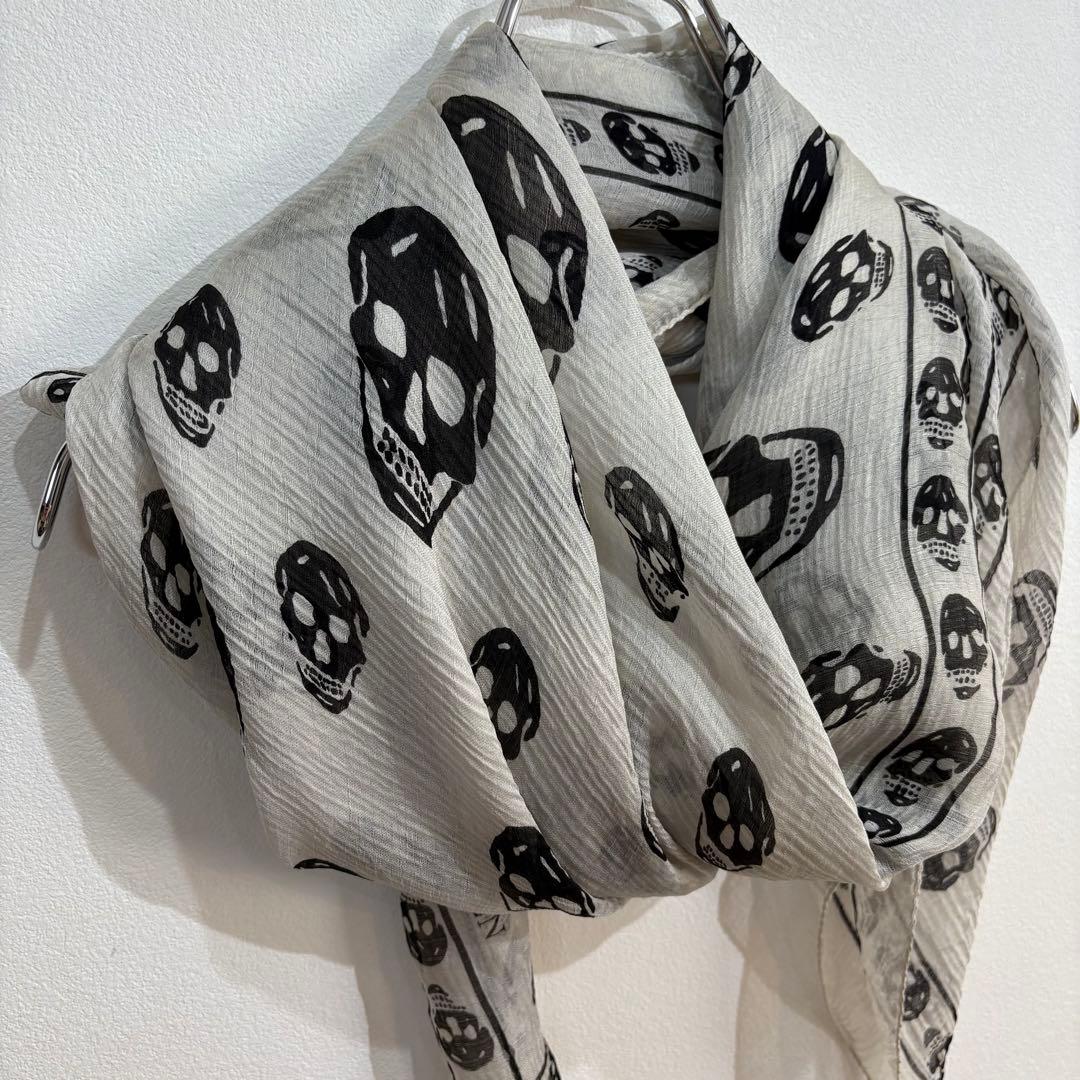 Alexander McQueen アレキサンダーマックイーン スカル スカーフ
