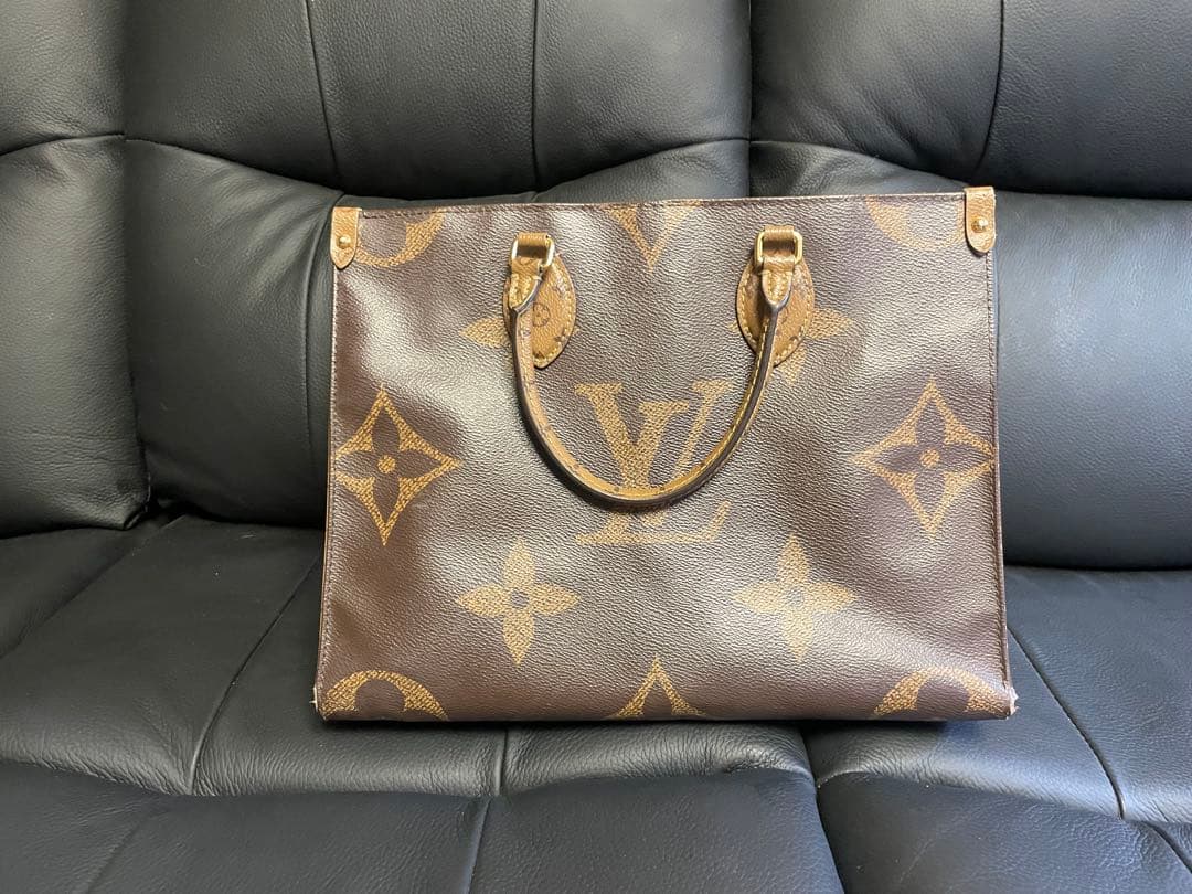 LOUIS VUITTON ルイヴィトン オンザゴーモノグラム MM