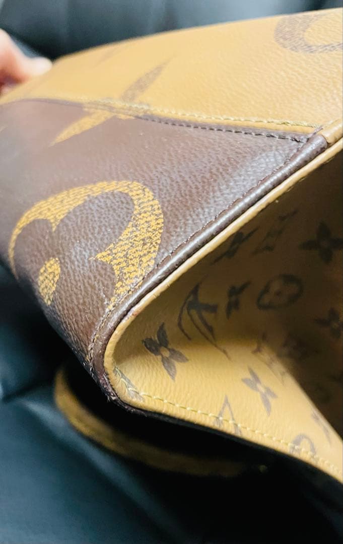 LOUIS VUITTON ルイヴィトン オンザゴーモノグラム MM