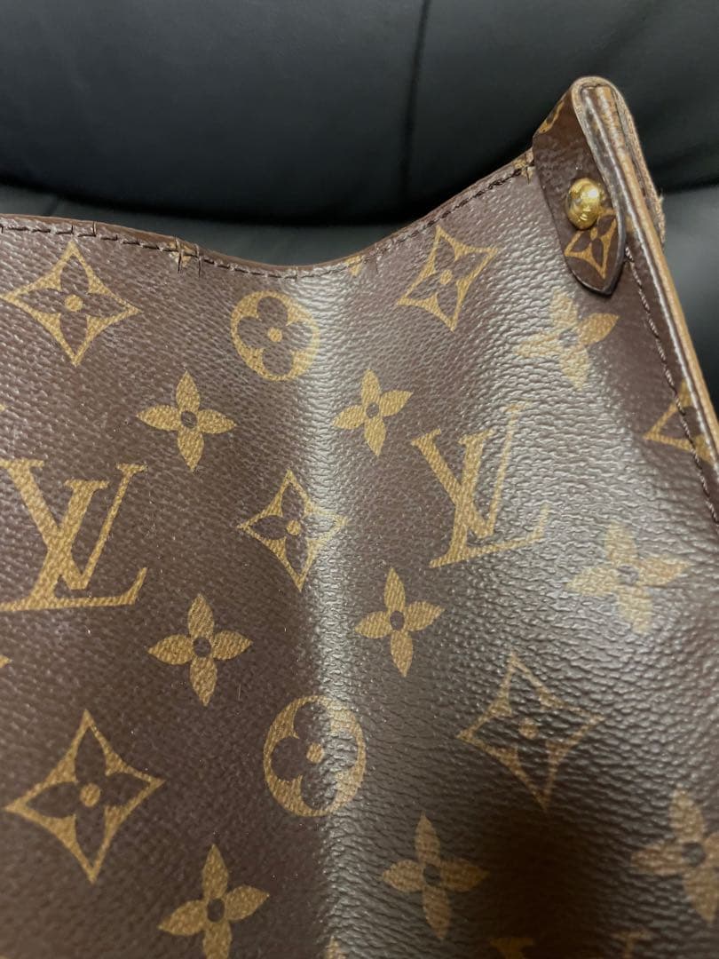 LOUIS VUITTON ルイヴィトン オンザゴーモノグラム MM
