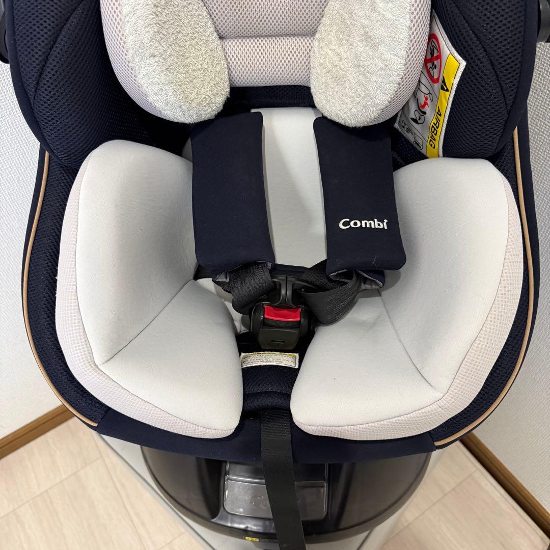 【美品】コンビクルムーヴスマート JL-590 チャイルドシート