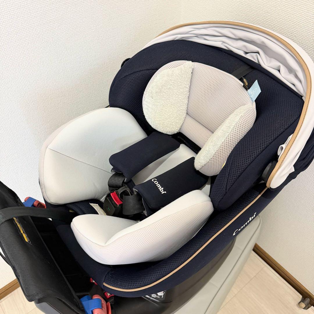 【美品】コンビクルムーヴスマート JL-590 チャイルドシート