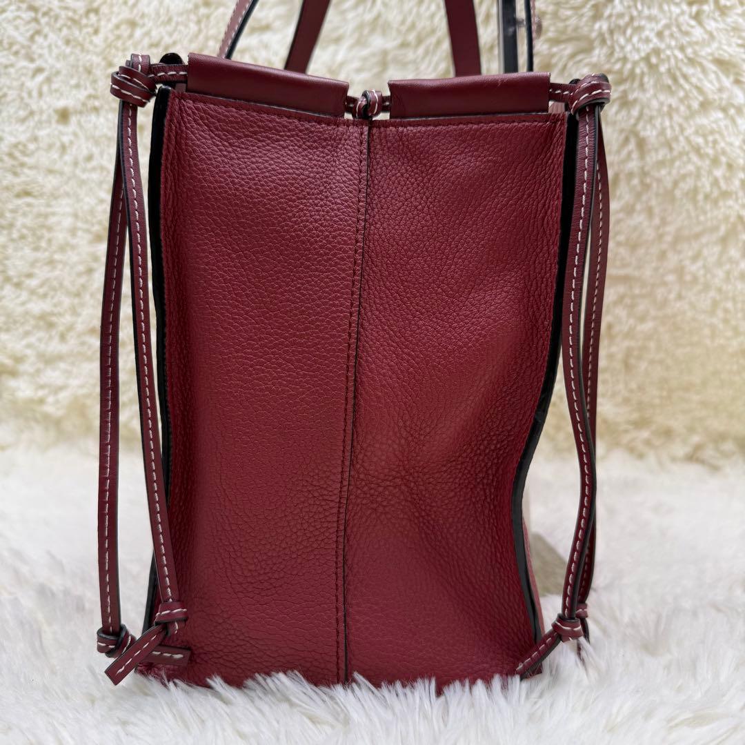 ✨美品✨ロエベ クッショントート レザー アナグラム ワインレッド