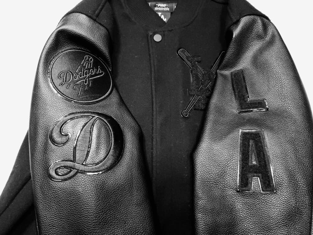 レア⭐️ Pro Standard LA Dodgers スタジャン 黒 2XL