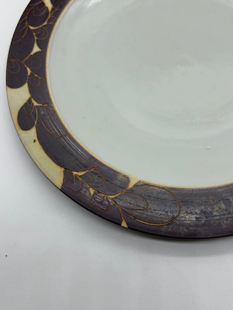 希少　伊藤剛俊　掻き落とし柄　ディナープレート