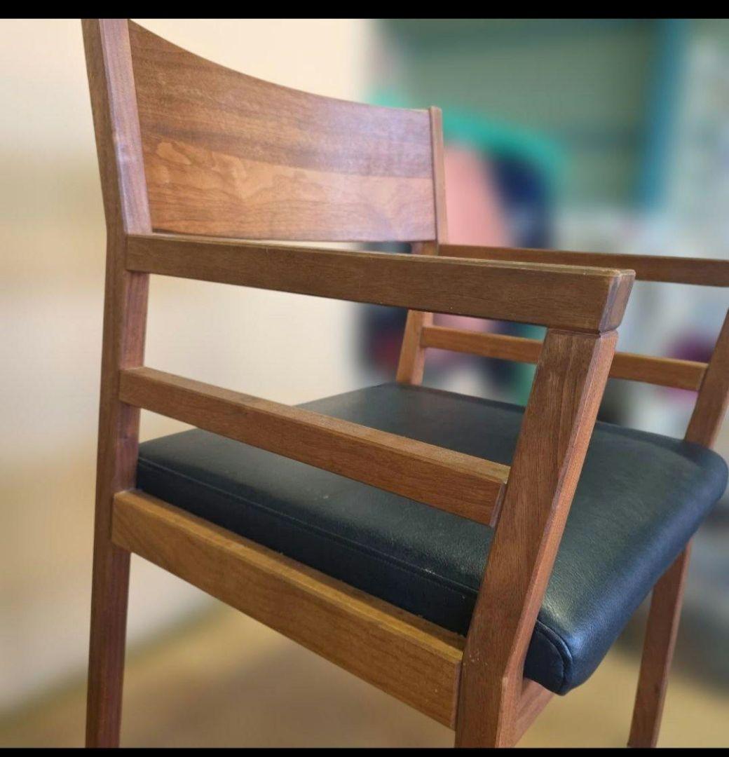 MasterWal アームチェア ブラウン　ウォールナット