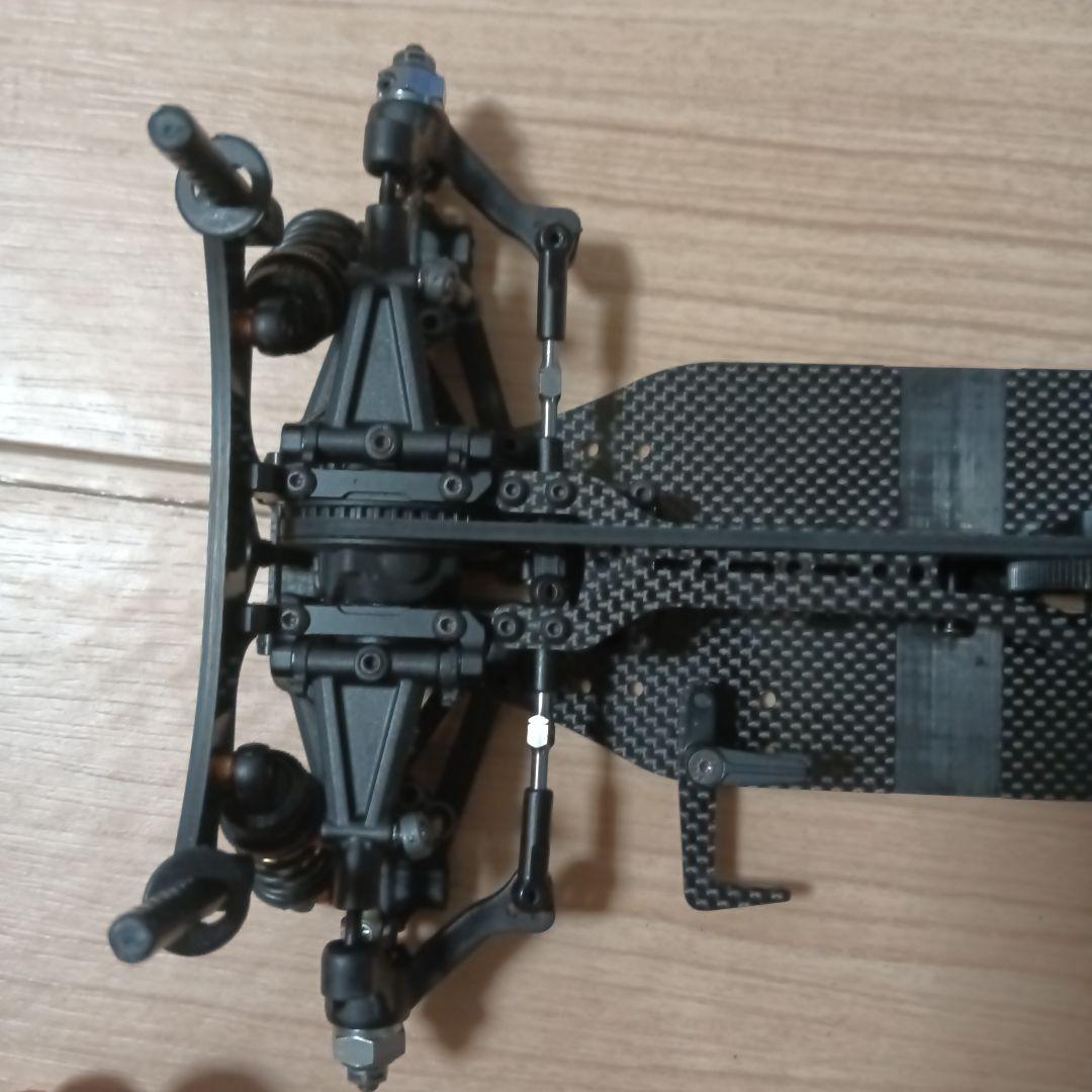 サーパント　X20MID カーボンシャシー