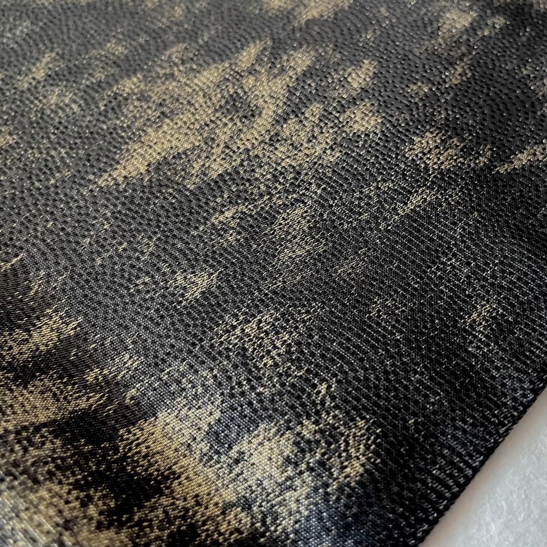 六通柄袋帯 宝相華文様 瑞花文 花唐草 金糸 黒色 通好み逸品 粋 大人のお洒落