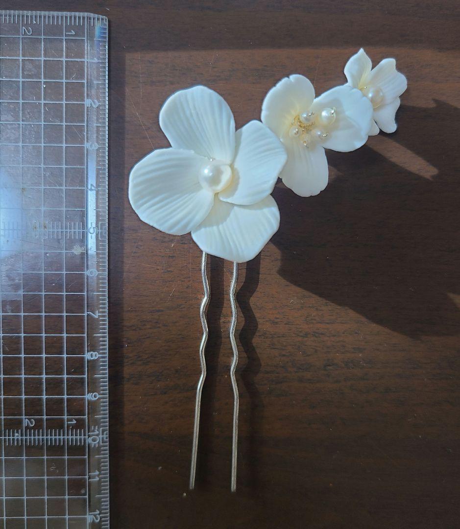 【ステラブライダル】ホワイトフラワーと淡水パールのブライダルヘッドピース