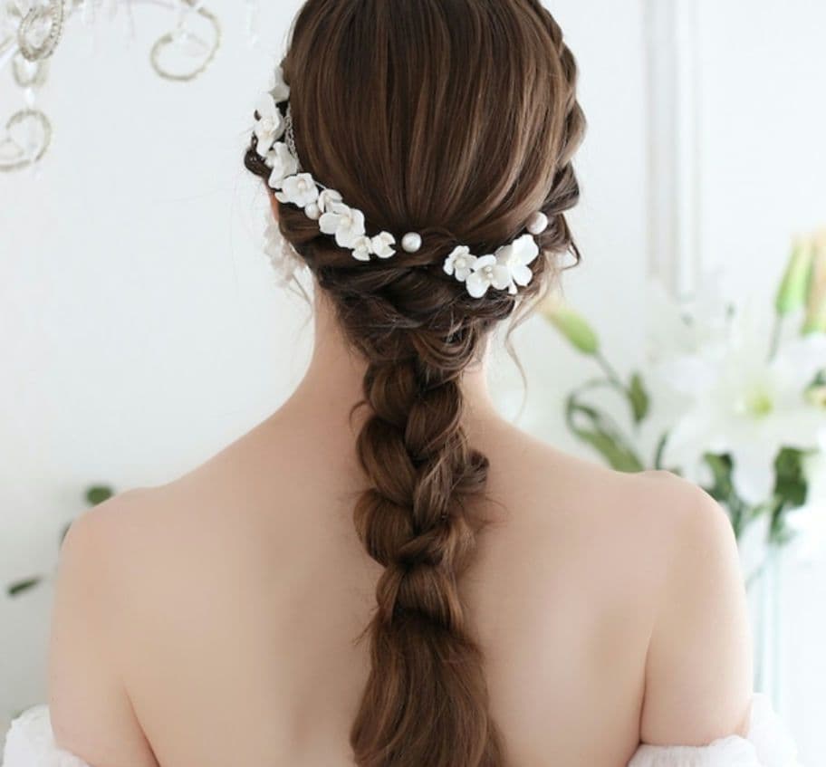 【ステラブライダル】ホワイトフラワーと淡水パールのブライダルヘッドピース