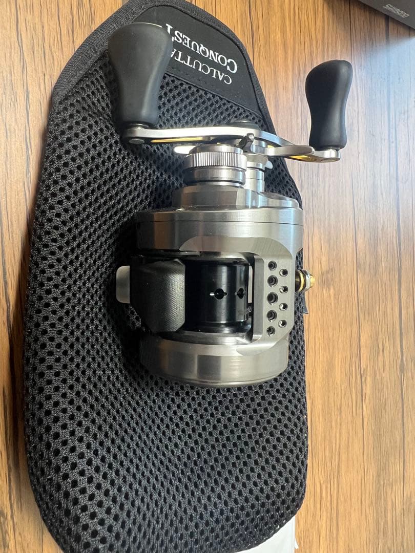 リール SHIMANO CALCUTTA CONQUEST BFS XG LEFT