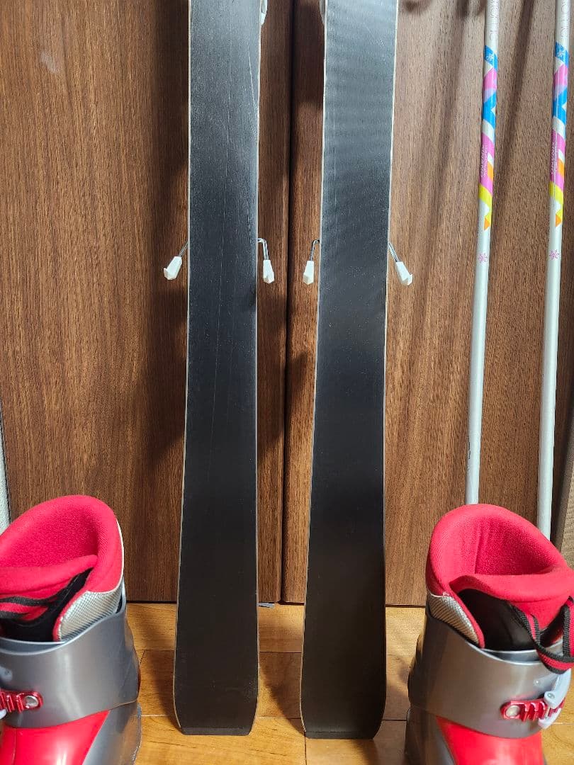 女の子 スキー板、ストック、ブーツセット　140㎝