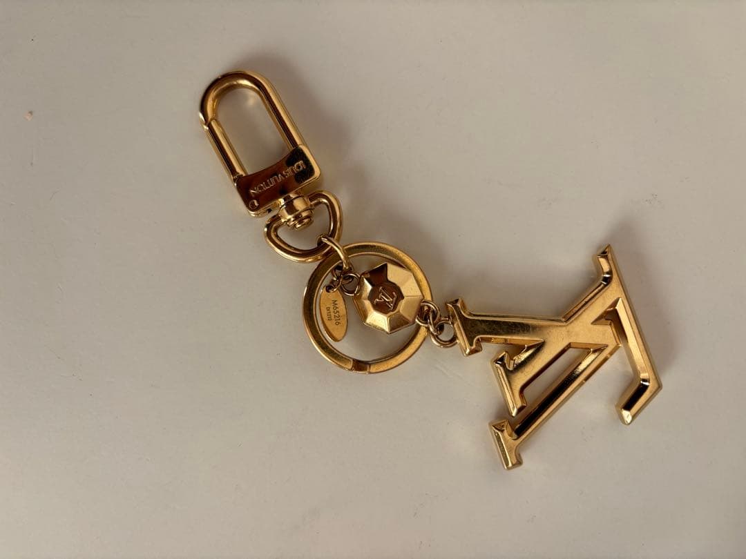 ルイヴィトン　キーリング　バックチャーム