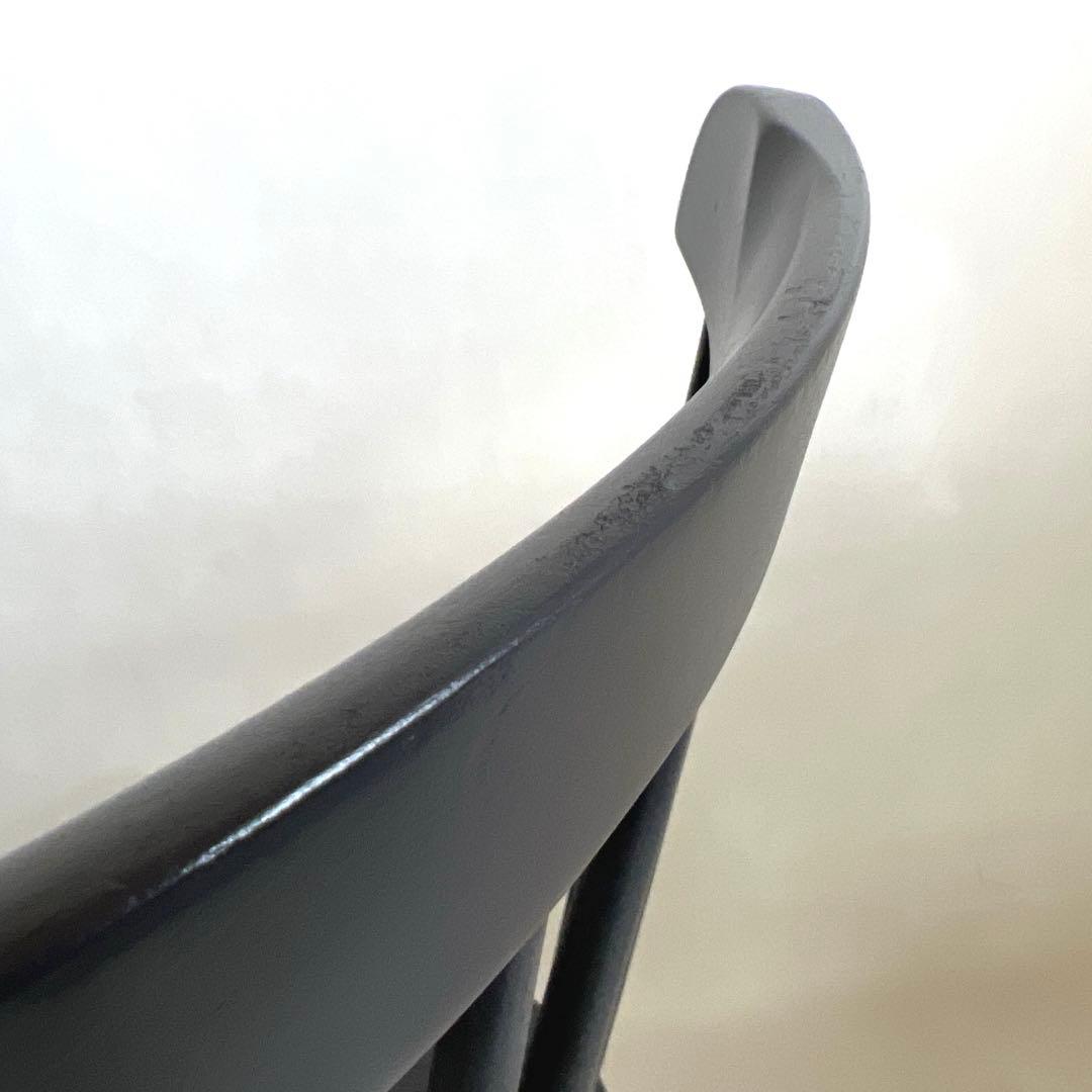 TON・アイロニカチェア・ダークグレー 2脚セット・チェコ・濃いグレー