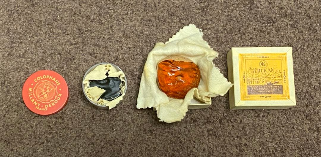 スズキバイオリン 1/2サイズ ケース・松脂・肩当て付き