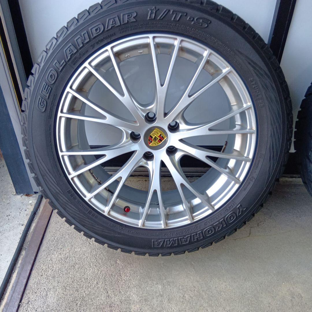 スタッドレスタイヤ　　ヨコハマ　GEOLANDAR