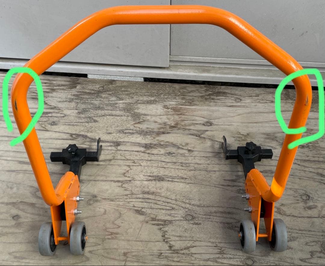 デイトナメンテナンススタンド　フロントリヤセット