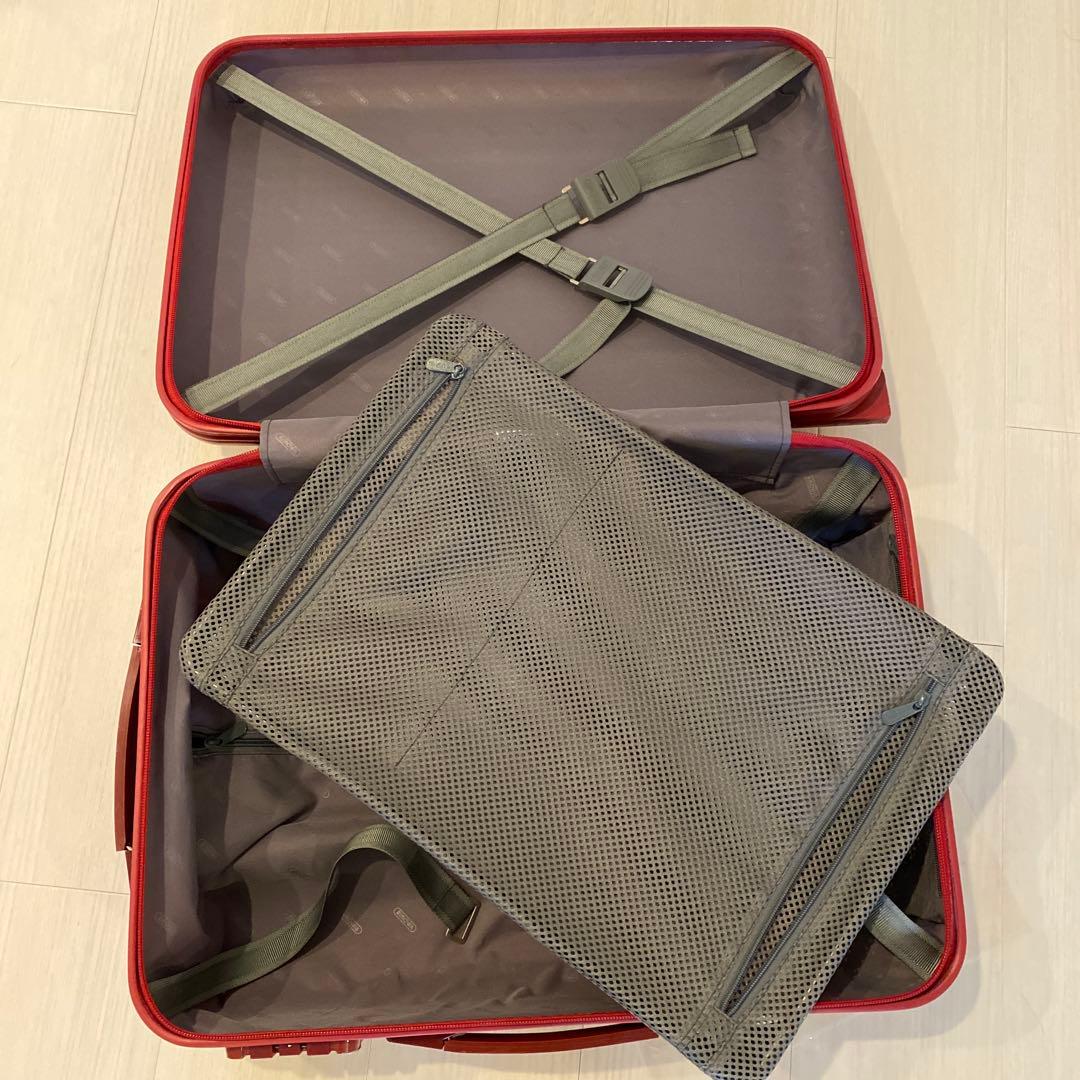 【リモワ】スーツケース