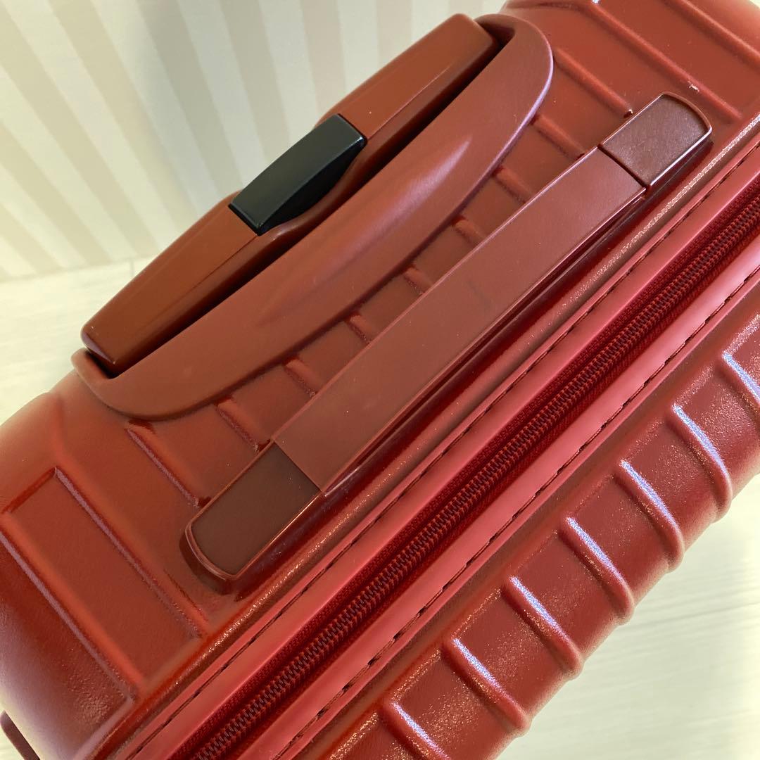 【リモワ】スーツケース