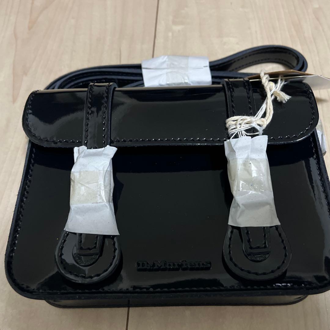Dr. Martensドクターマーチン パテント 7 インチ サッチェル バッグ