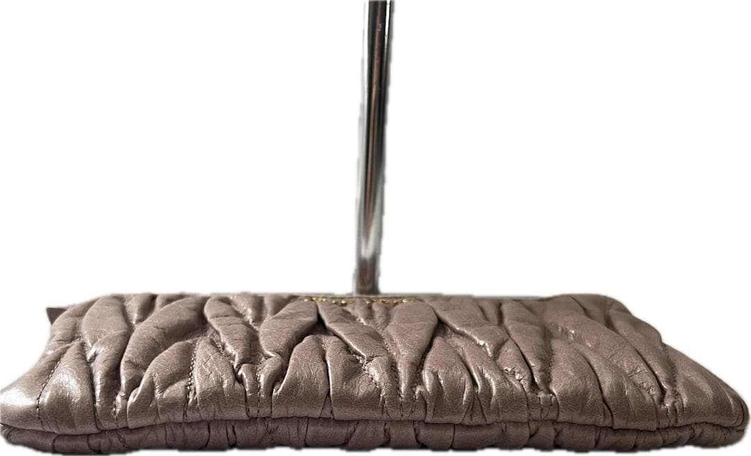 MIUMIU マテラッセ パーティバッグ ポーチ　クラッチバッグ　レザー　ピンク