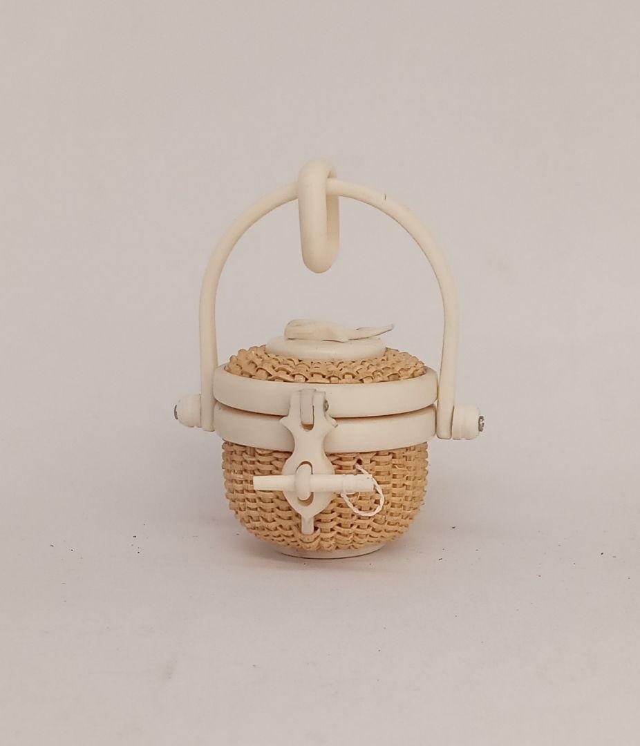 フルラッチタイプミニナンタケットバスケット（人工象牙）1インチサイズ