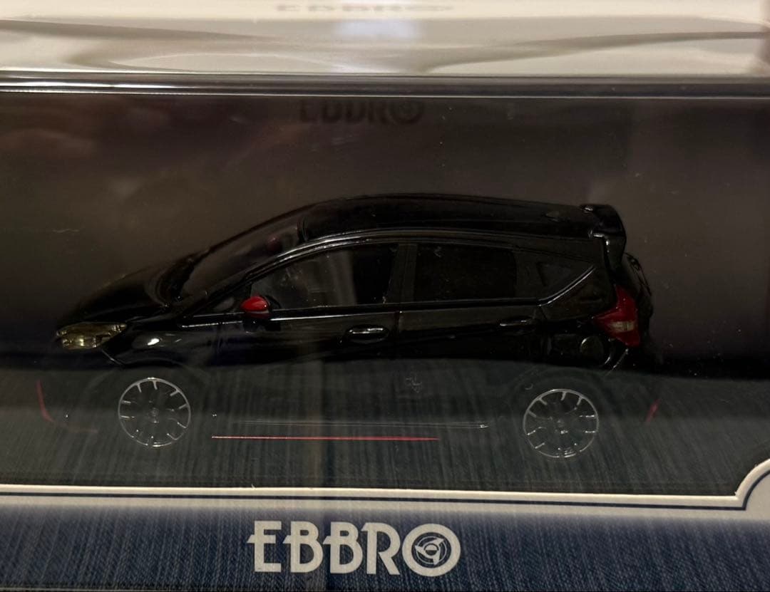 EBBRO 1/43 ニッサン　NOTE NISMO S Super Black