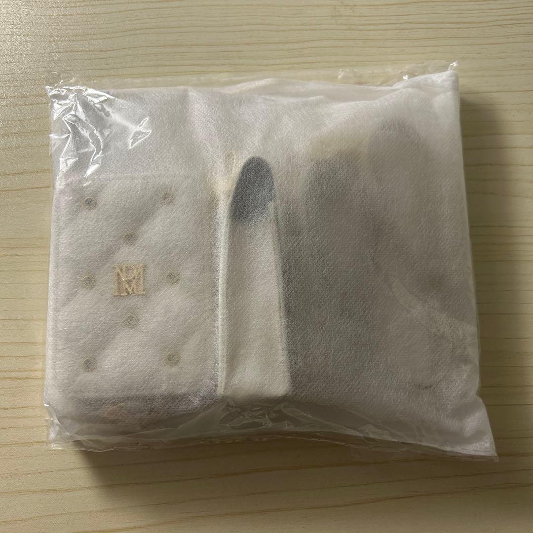 Rosemuse iPhoneケース アイボリー 16pro ロゼミューズ