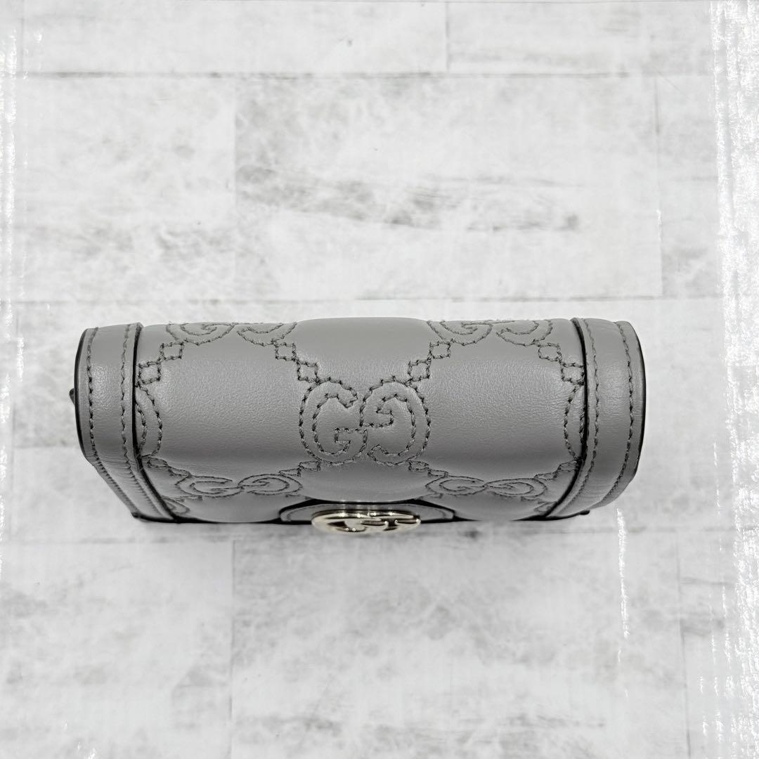 【極美品】GUCCI グッチ GGマトラッセ マーモント ウォレット 2つ折り.