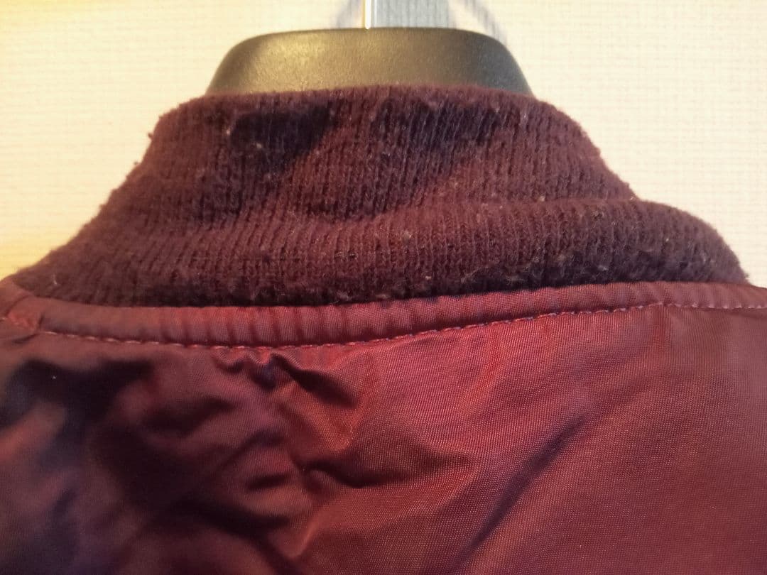 （ビンテージ）MA-1 えんじ　M アルファーインダストリーズ