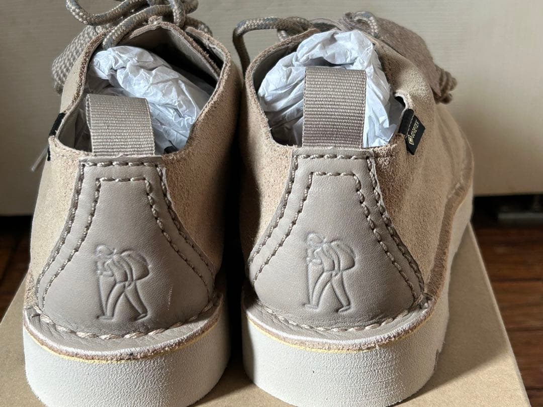 【未使用】Clarks ORIGINALSベージュ26cm ワラビーゴアテックス