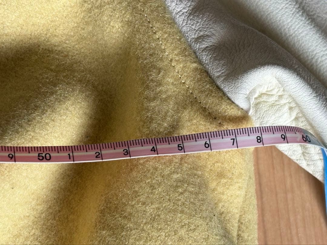 Kentのスタジアムジャック イエロー(カラシ色)とベージュ刺繍立体ロゴとバック