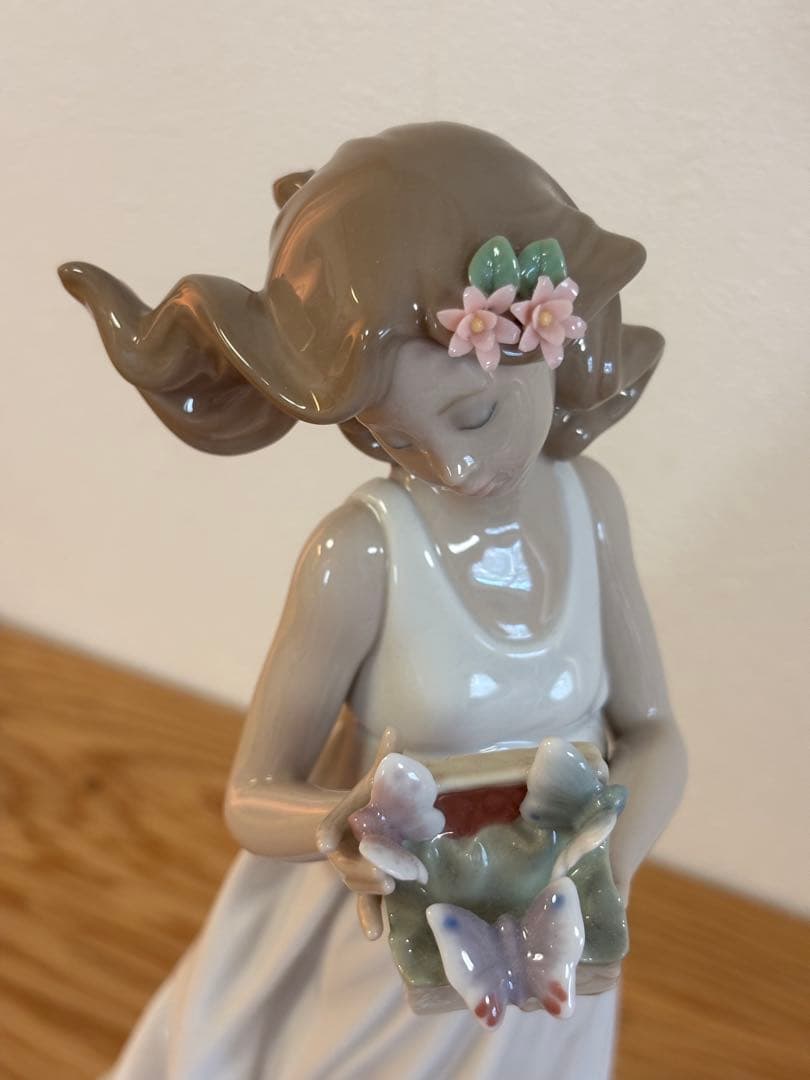 【新品】リヤドロ 私の宝もの　 6777 リアドロ わたしの宝物