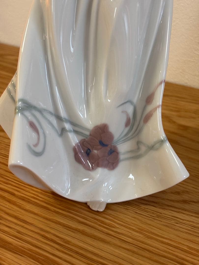 【新品】リヤドロ 私の宝もの　 6777 リアドロ わたしの宝物