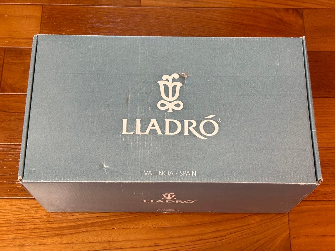 【新品】リヤドロ 私の宝もの　 6777 リアドロ わたしの宝物