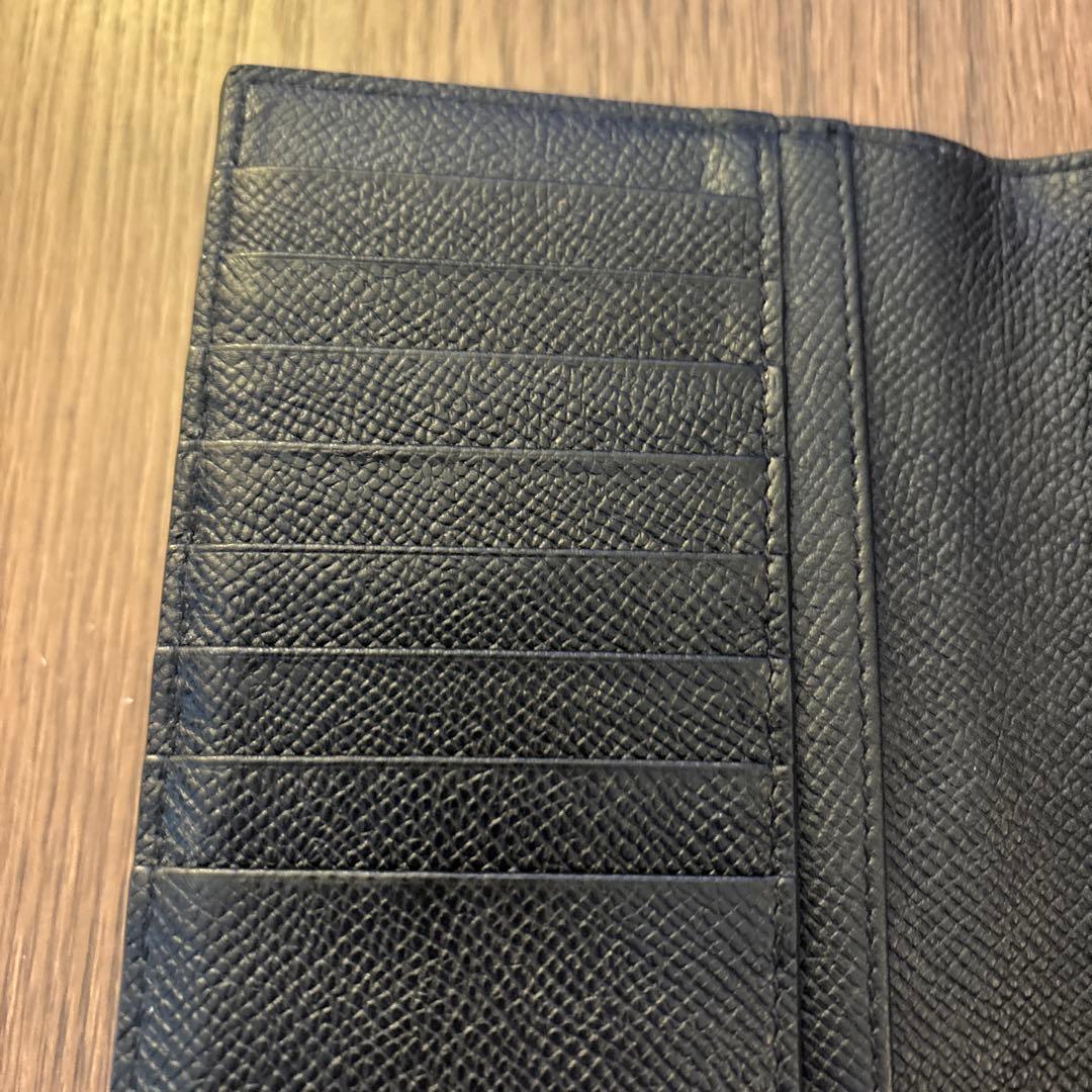 Burberry ブラックレザー 二つ折り財布